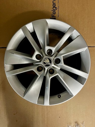 Original skoda karoq nu - original,